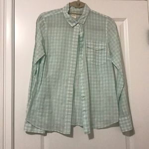 Light Blue Gingham Textured Lightweight ButtonDown
